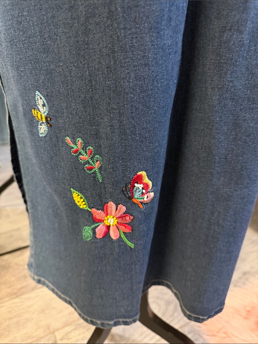 Quacker Factory Blue Denim Maxi Dress with Floral Embroidery - Picture 3 of 5
